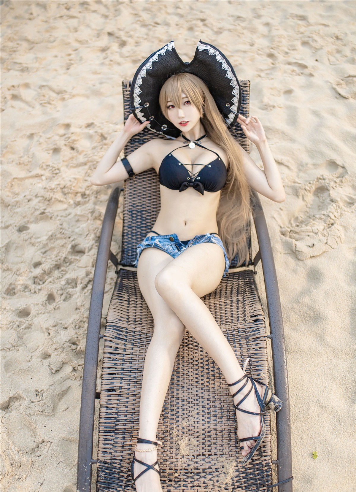 周叽是可爱兔兔写真预览6
