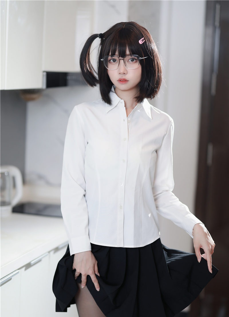 洛桑w伊梓写真预览6