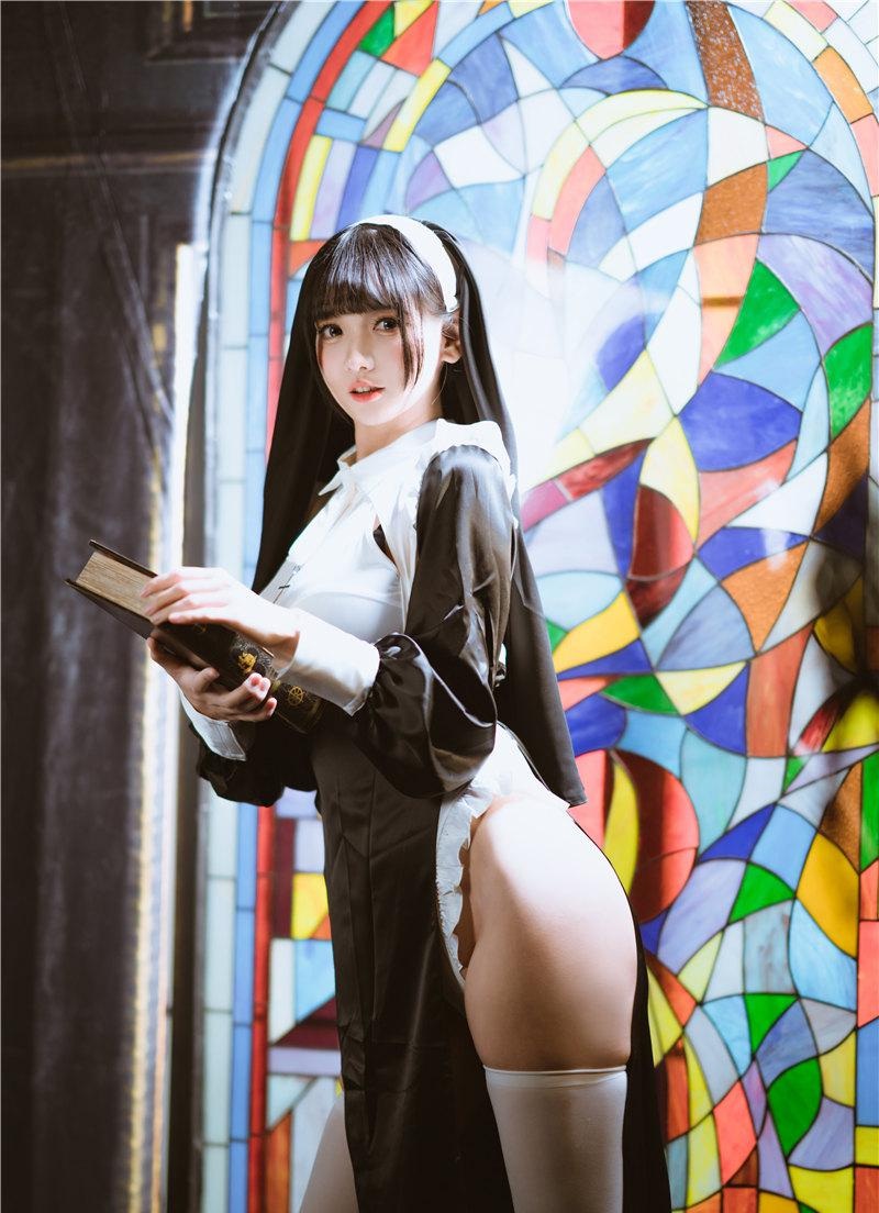 陆卿卿写真预览4