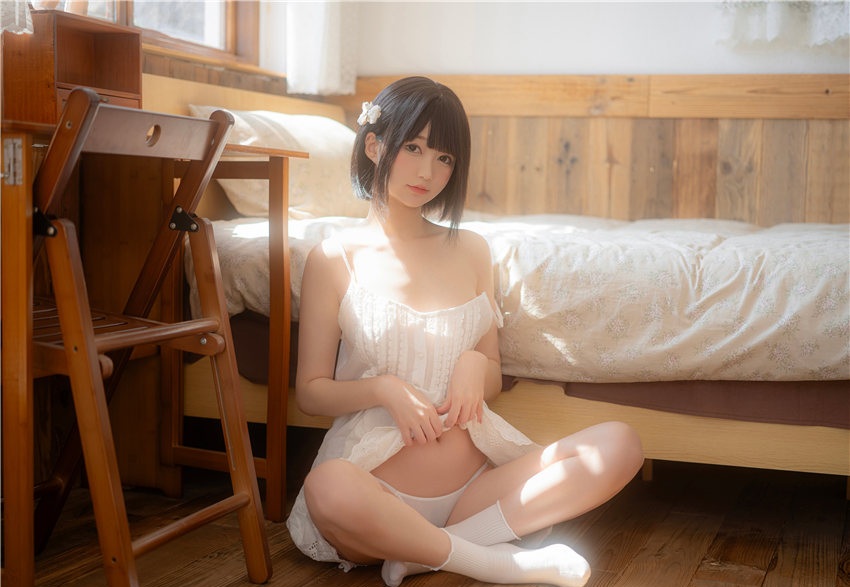 Nagisa魔物喵写真预览1