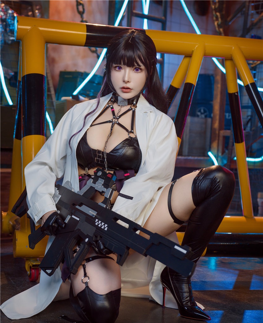 Natsuko夏夏子,秋和柯基写真预览2