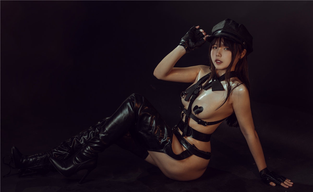 七月喵子写真预览3