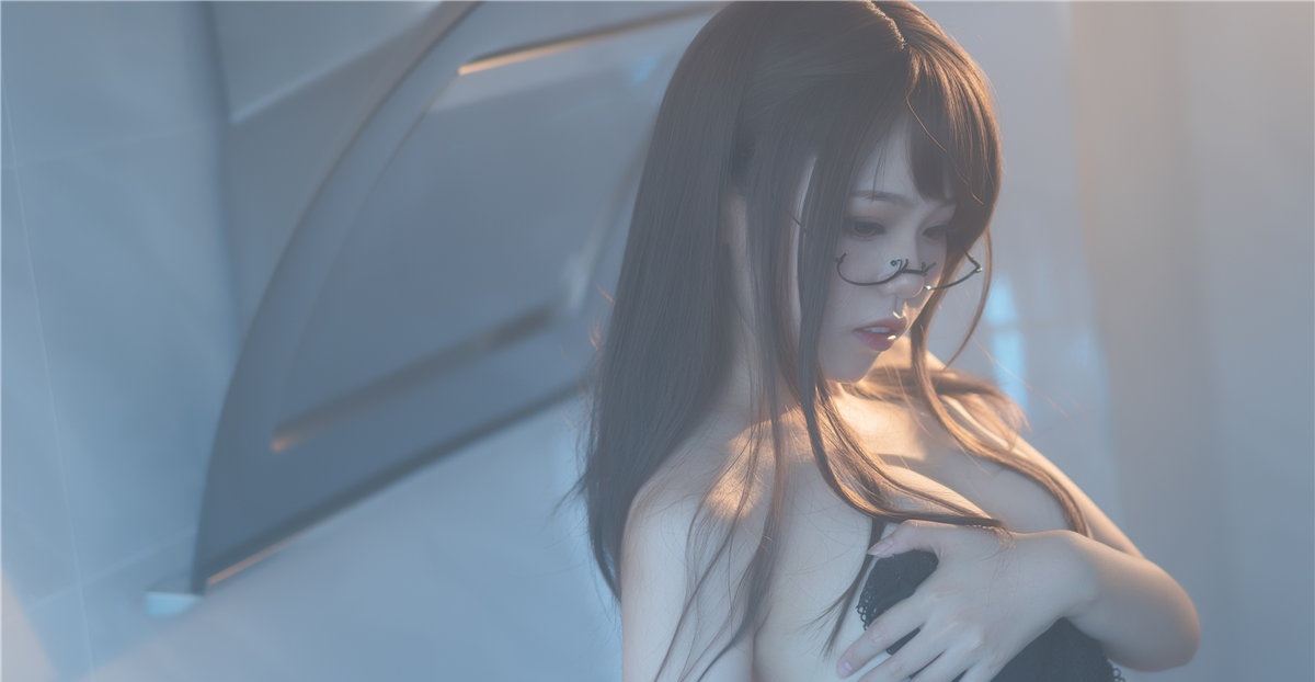 七月喵子写真预览6