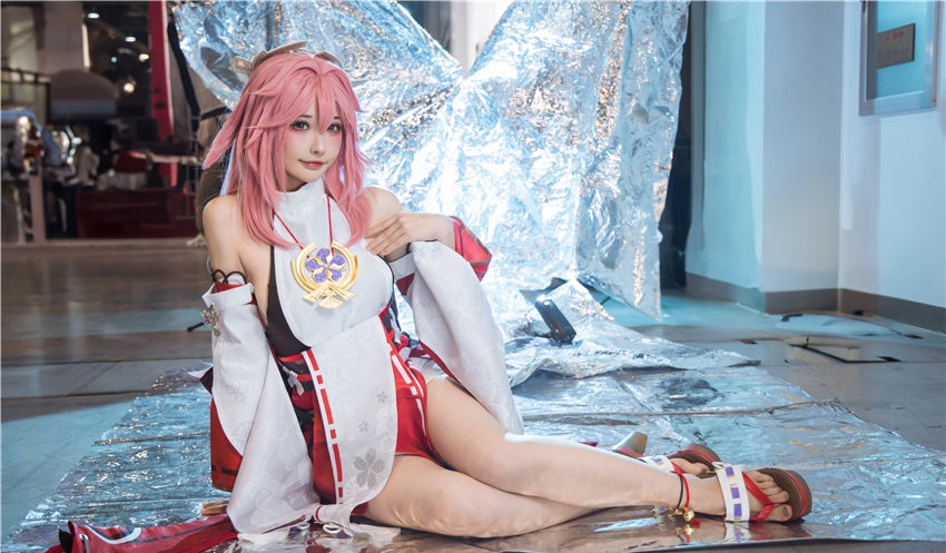 糖果果Candy写真图集整理｜明快色彩与甜感造型人像合集
