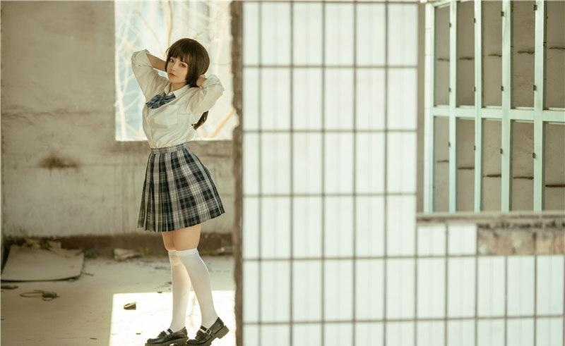 桃良阿宅写真预览3