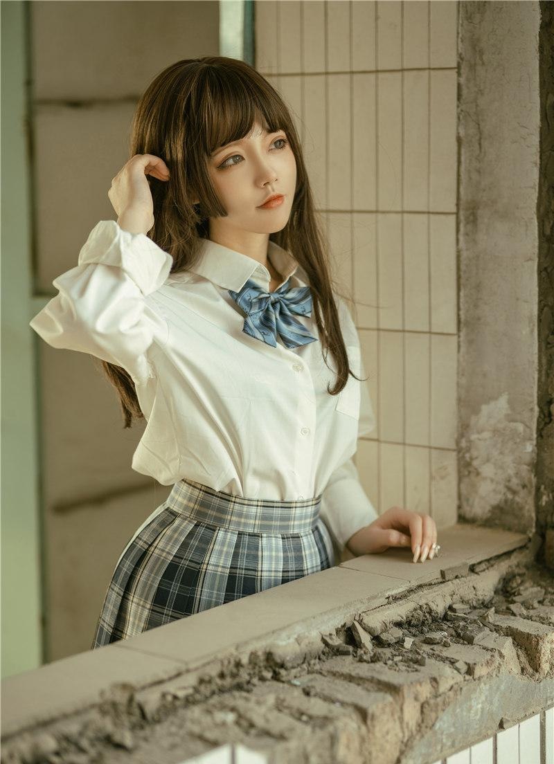 桃良阿宅写真预览4