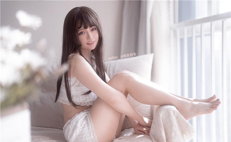 桃良阿宅写真预览5