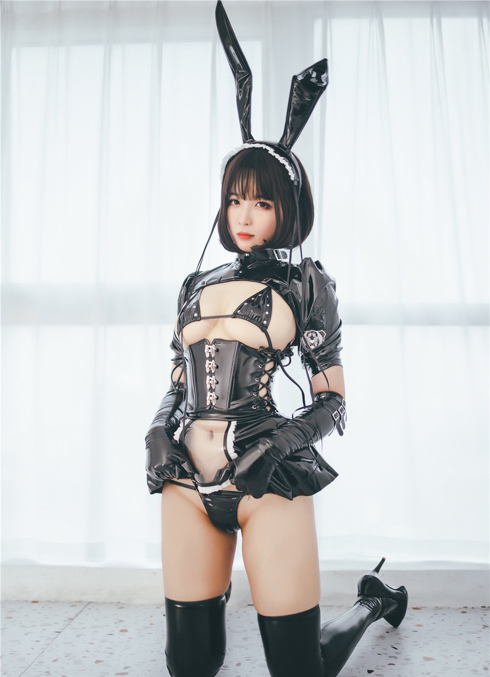 轩萧学姐写真预览2