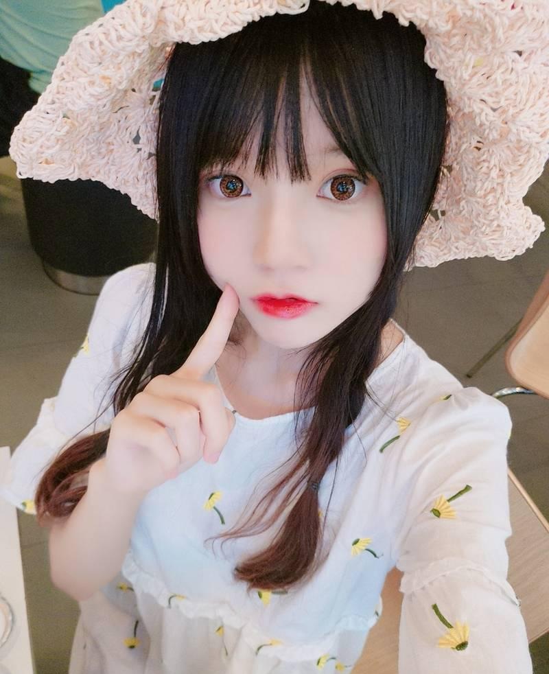 桜桃喵写真预览5