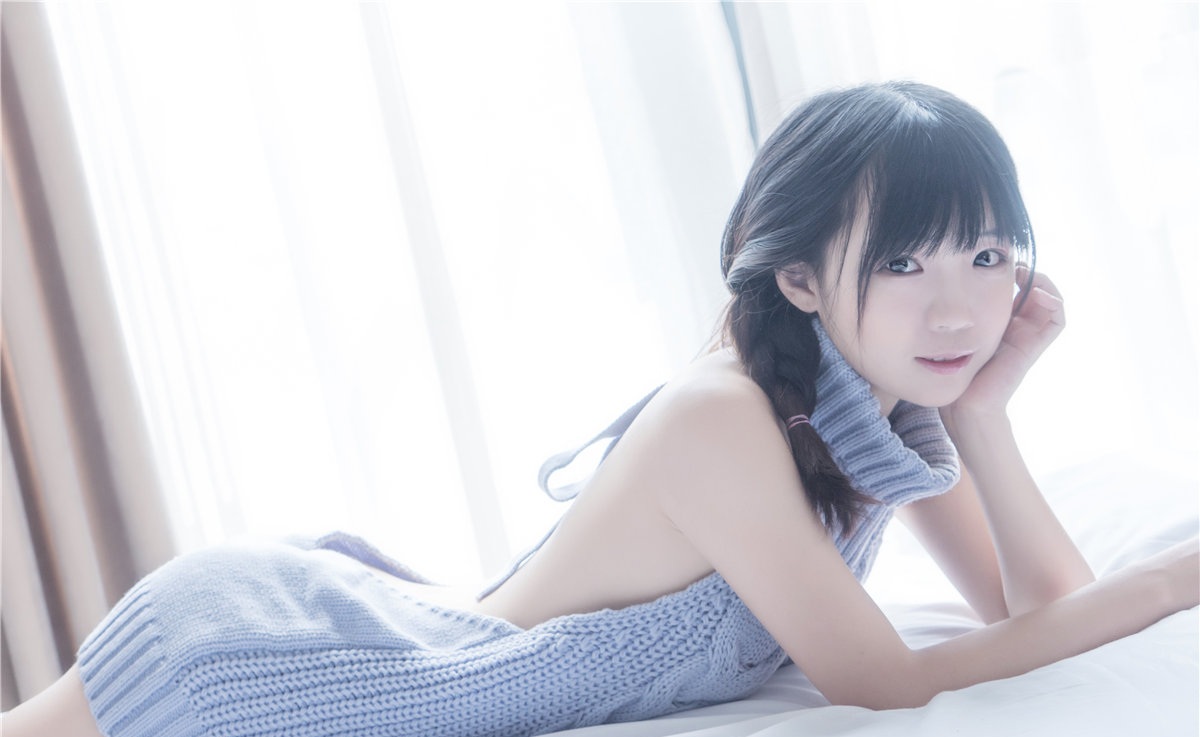 御子Yumiko写真预览1
